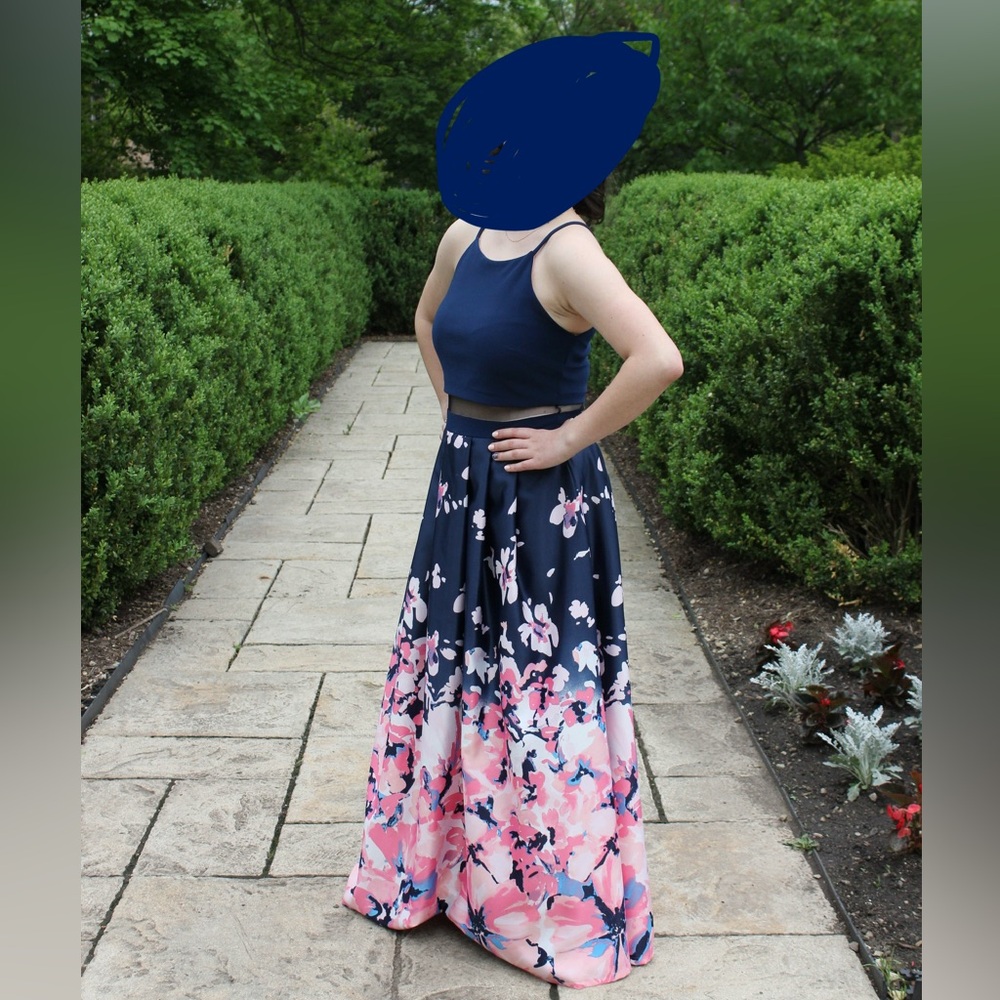 🌸 Prom dress